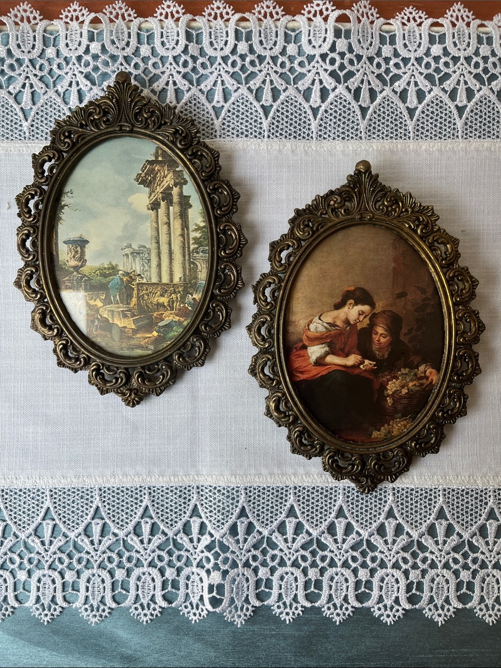 Vintage Pair Italian Ornate Brass Oval Wall Plaques/Frames Art Prints